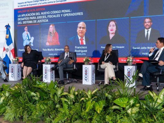 Jueces de corte y representante del Ministerio Público plantean desafíos para aplicar el nuevo Código Penal
